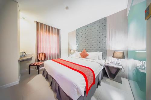 Serela Cihampelas Hotel Room Type - Superior King Room