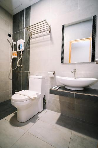 Swing & Pillows - PJ21 Petaling Jaya Swing & Pillows - PJ21 Petaling Jaya