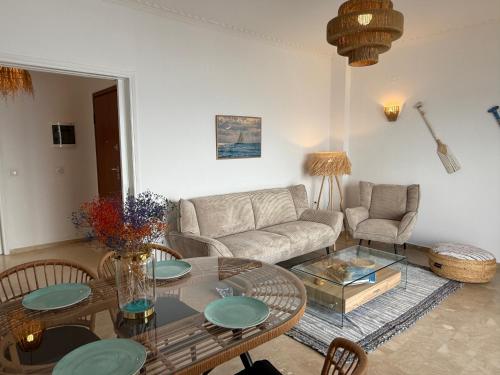 Fronte Mare Suite - Sea Front Luxury Suite With Private Beach Patio, Benitses (fotografie 3)