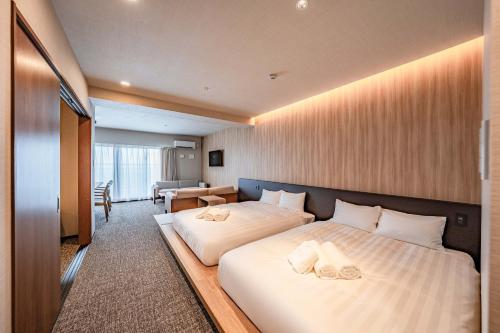 아파트먼트 호텔 11 미야코지마 (Apartment Hotel 11 Miyakojima) in 미야코지마