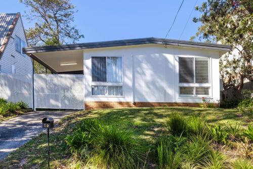 Two-Bedroom House image 3