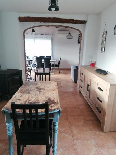 Charmante petite Villa in Boisset-et-Gaujac