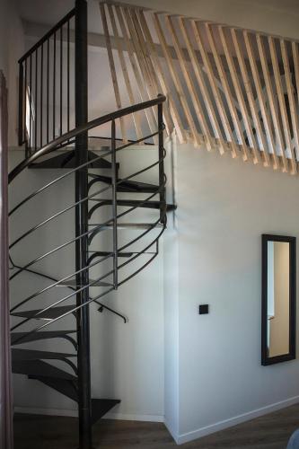King Room with Sea View - Spiral Staircase