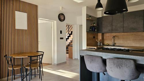 RosehipHill in 哈爾斯新納