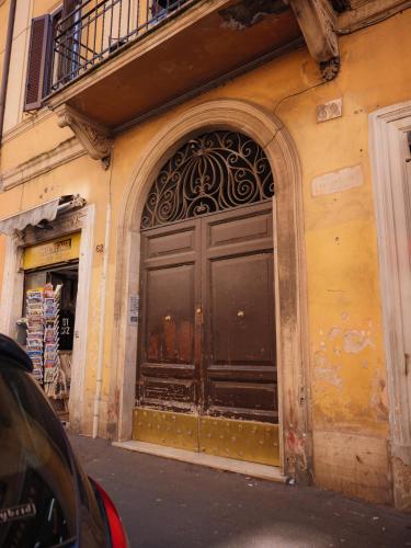 Colosseo Guest House - image 13
