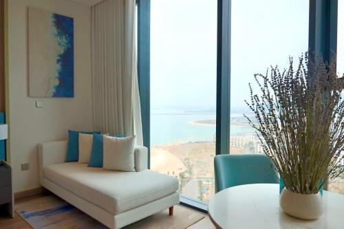 Studio with Ocean View image 8