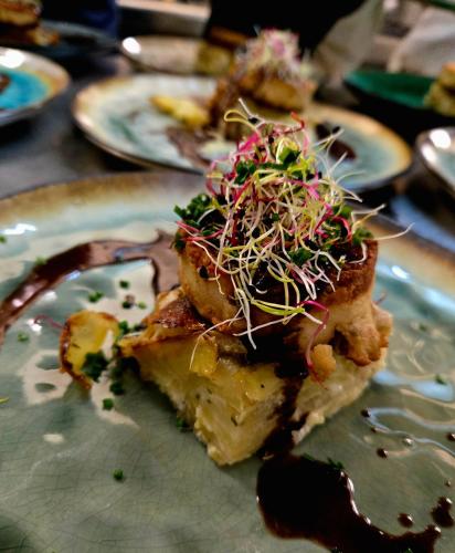 Logis Hotel Des Rochers - image 7