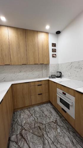 virtuve, NEW Apartament BLACK Warszawa Parking FREE in Wolka Kosowska