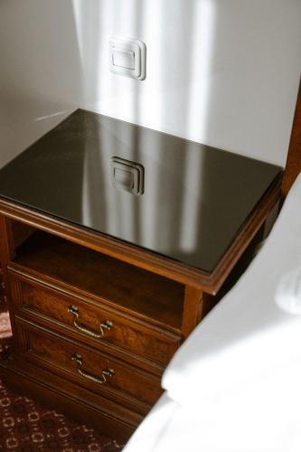 Standard Double Room image 6