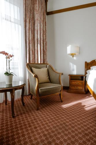Hotel City Central - image 11