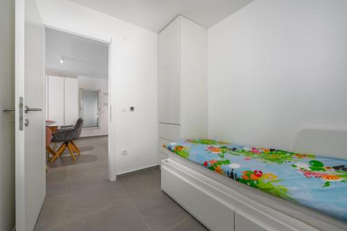 Apartment KARLA - image 5