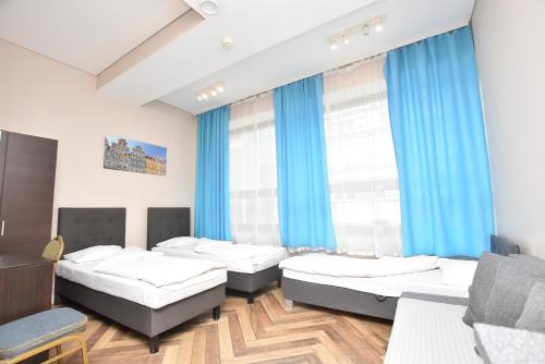 Studio Apartment image 6