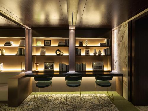 Bar/lounge, Hotel Villa Fontaine Grand Tokyo-Roppongi near St. Alban's Anglican - Episcopal Church