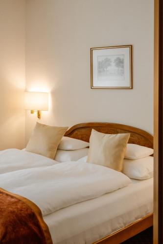 Hotel City Central - image 7