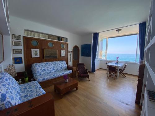 Attico Il Gabbiano (Centralissimo Porto di Anzio) 2