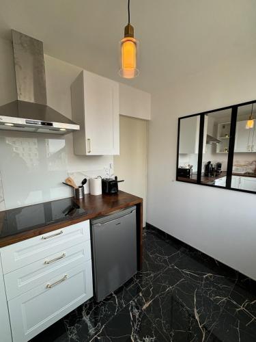 LE GOLDEN accès direct tramway Genève avec parking (LE GOLDEN acces direct tramway Geneve avec parking) in 昂比伊