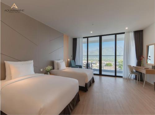 2 twin beds