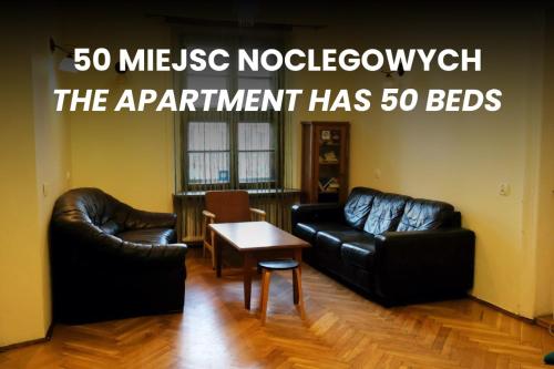 50 People Apartment