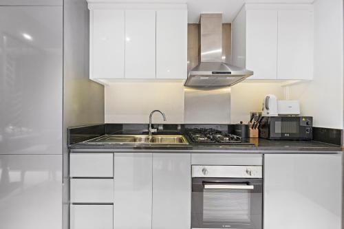 ALiving Luxury Studio I DAMAC Maison Prive A- 1007, Dubai (Foto 10)