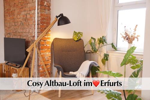 Helle Altbau FeWo mit Kingsize Bett, Smart-TV, Nobilia Küche - Nur ein kurzer Spaziergang in die Altstadt und zum Domplatz - Kostenlose Parkplätze in den umliegenden Straßen - Ausgewählte Tipps für Erfurt inklusive in Erfurt, Deutschland