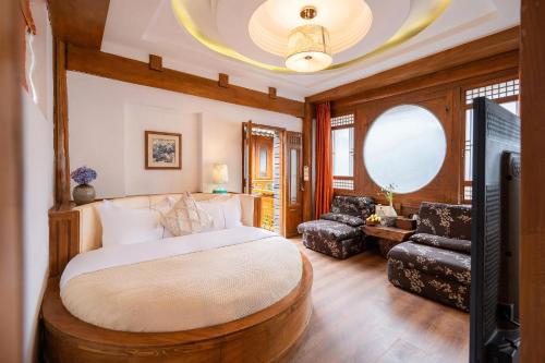 Double Room room in Shile Inn