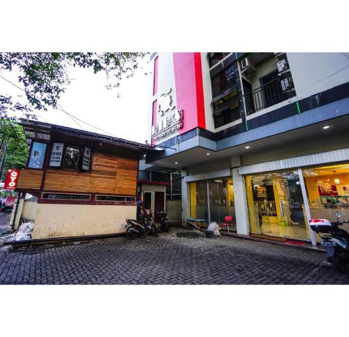 Hotel O Manado near Gereja Advent Tikala Baru formerly Rid's Hotel - 숙소 외관