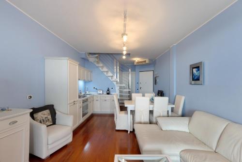 House in the port of Varazze 4 guests-Wi-Fi-Netflix 2 bedrooms very exclusive, Varraze (Foto 7)