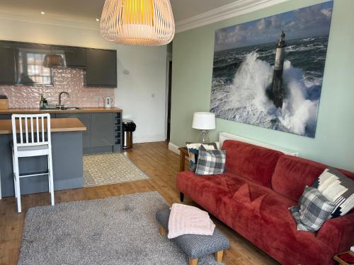 Tradewinds WEYMOUTH - image 2