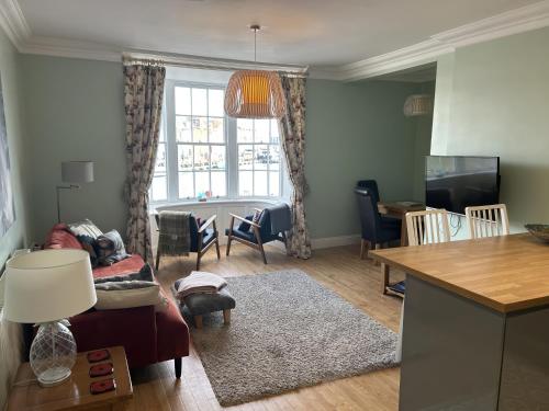 Tradewinds WEYMOUTH - main image