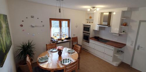 Konyha, Ferienwohnung Alztal - mit Wallbox in Altenmarkt an der Alz