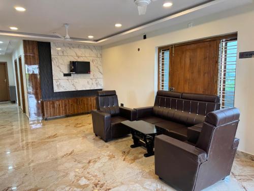 HOTEL MADHAVA RESIDENCY in Kakinada