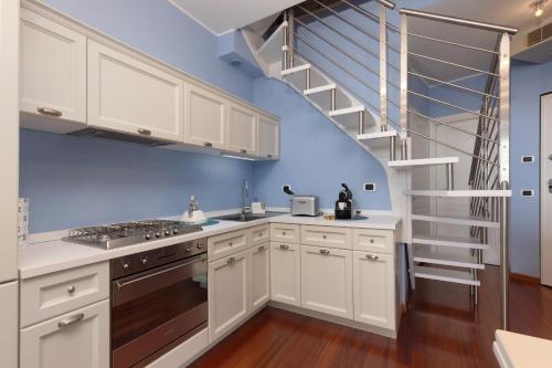 House in the port of Varazze 4 guests-Wi-Fi-Netflix 2 bedrooms very exclusive, Varraze (Foto 11)
