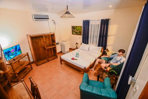 room detail thumbnail 0