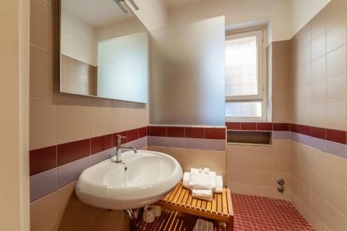 Apartment with terrace near Piazza Navona - image 5