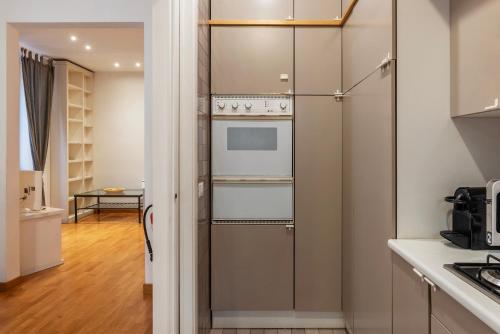 Apartment with terrace near Piazza Navona - main image