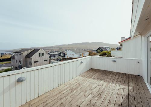 2BR Apt - Balcony and Sea Views - Parking - Tórshavn, Torshavn (zdjęcie 10)
