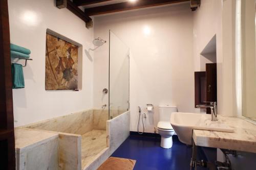 Tanjore Hi Hotel