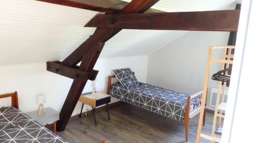 gîte de campagne (gite de campagne) in Šantenaj-Sent-Imberta