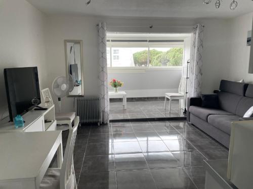 Studio room in Vittoria Immobilier 11 - REGLEMENT SUR PLACE - chèques vacances acceptés