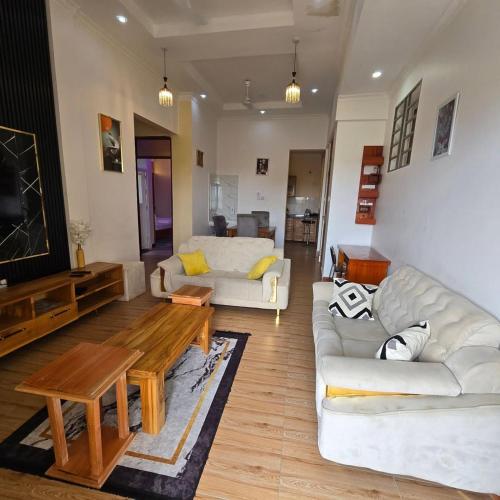 Kimile Apartments - image 2