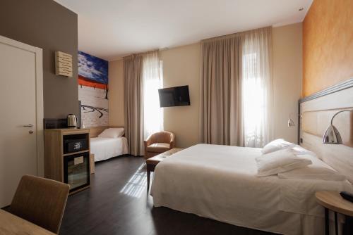Triple Room image 7
