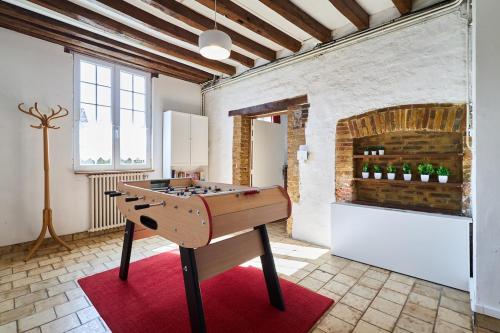 Gîte 6 chambres entre Reims et Epernay - Le Tilleul - Gîtes Au Beau Sarrazin (Gite 6 chambres entre Reims et Epernay - Le Tilleul - Gites Au Beau Sarrazin) in Fontaine-Sur-Ay