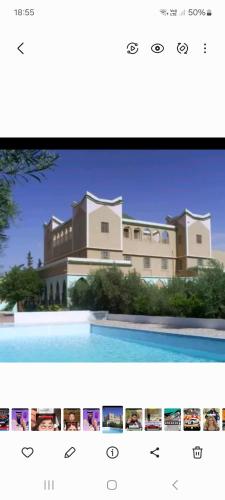 5 king beds, 5 queen beds, 5 double beds, 6 twin beds