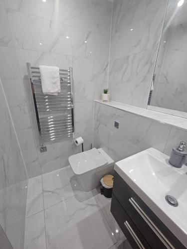 2 bedroom city centre apartment!, Birmingham (fotografie 9)