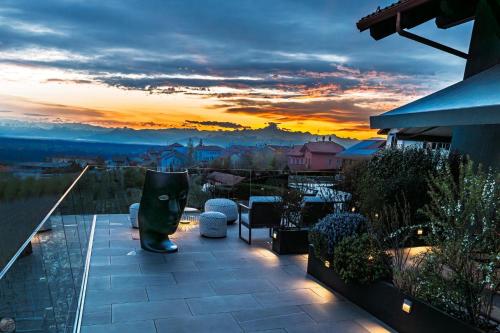 VINEHO, Barolo (foto 5)