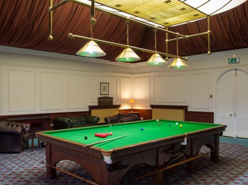 Old Swan Hotel - main image