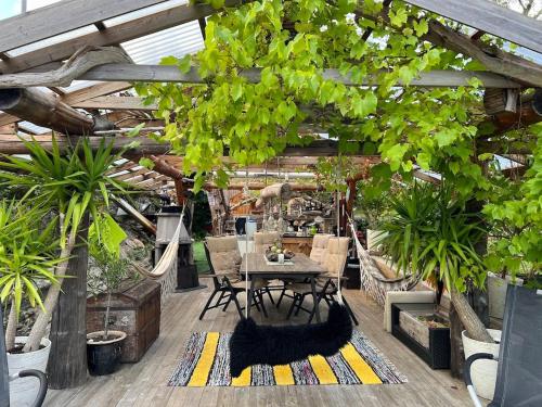 設施, #Beautiful outdoor area and cozy small cottage# in 福特蘭斯沃格