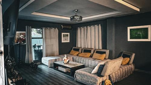 Casa Black in 埃爾帕霍納爾