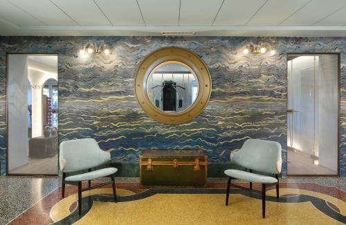 Grand Hotel Savoia - image 14