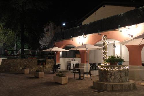 Iekārtas, Friciulin - guest house con ristorante restaurant in Niella Tanaro